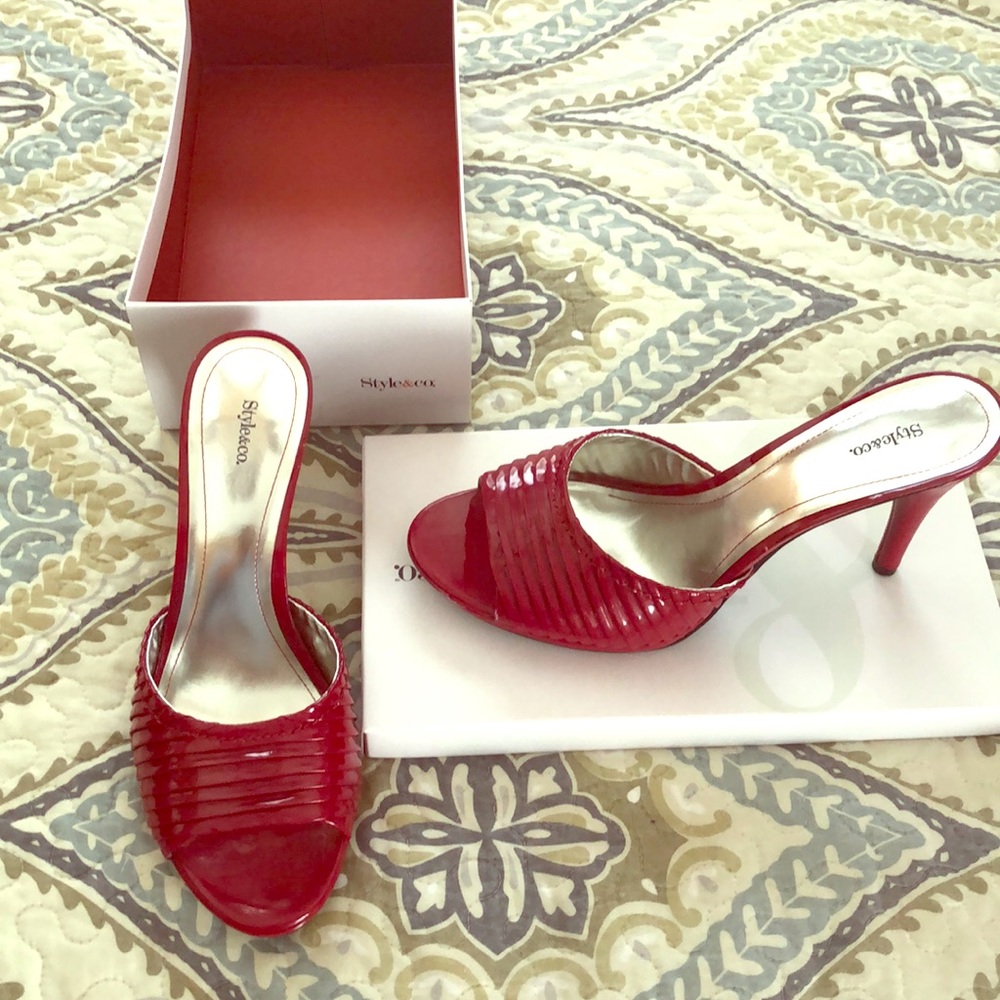 Bettered Cherry Red Pumps!